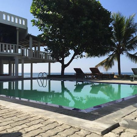 Miltons Beach Resort Unawatuna Esterno foto