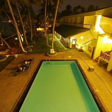 Miltons Beach Resort Unawatuna Esterno foto