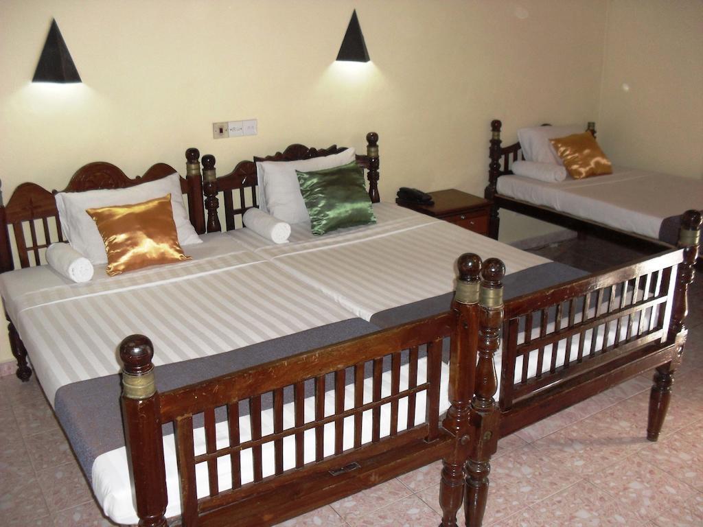 Miltons Beach Resort Unawatuna Camera foto