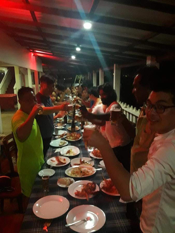 Miltons Beach Resort Unawatuna Esterno foto