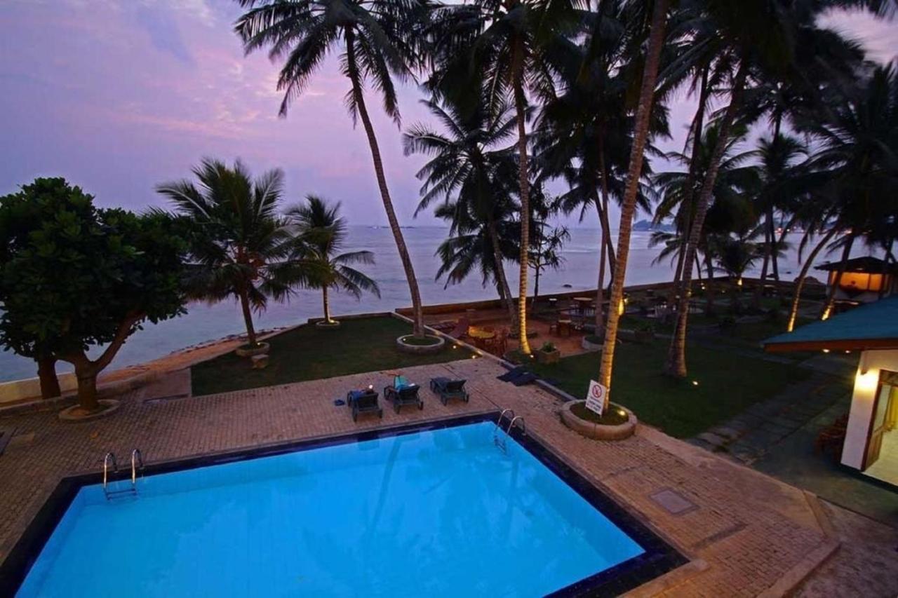 Miltons Beach Resort Unawatuna Esterno foto
